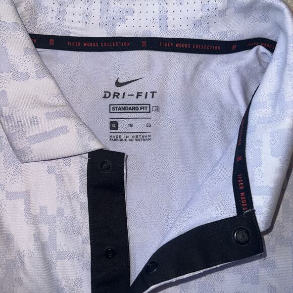 Nike Golf Tiger Woods TW Digital Camo ADV Polo CU9528 580 Violet Frost Purple XL - Picture 4 of 10